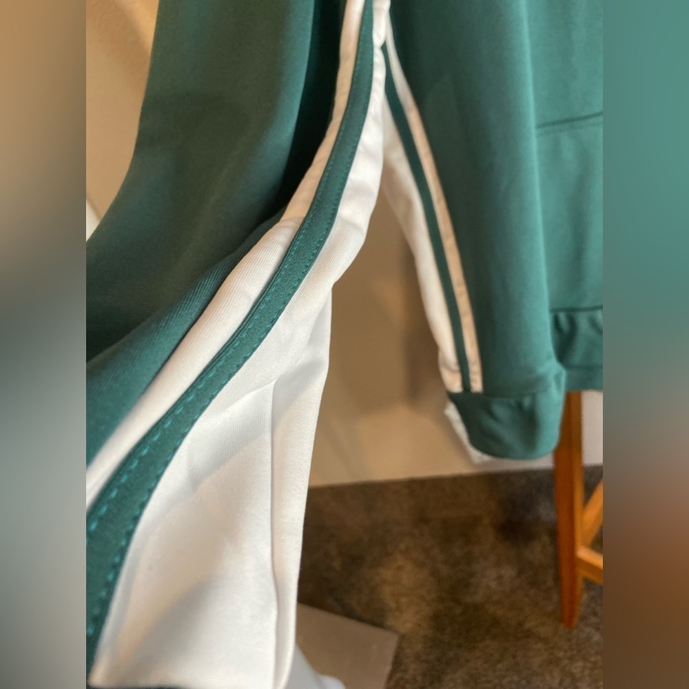 Rouge Collection~NWOT~Kelly Green/White Stripe Tracksuit~1/4 Zip~Hooded~Size 2X - Picture 4 of 16